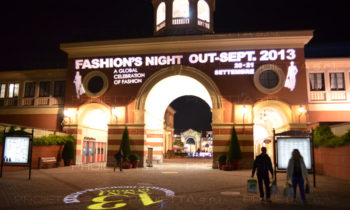 Serravalle Outlet Village Fashion Night projections scénographiques publicitaires