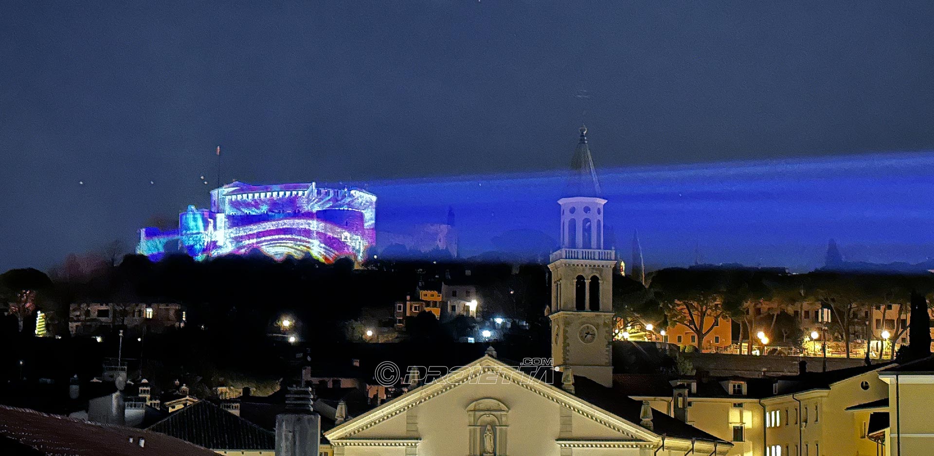 Projections sur le château de Gorizia