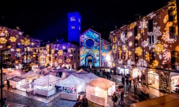 Como - proiezioni natalizie