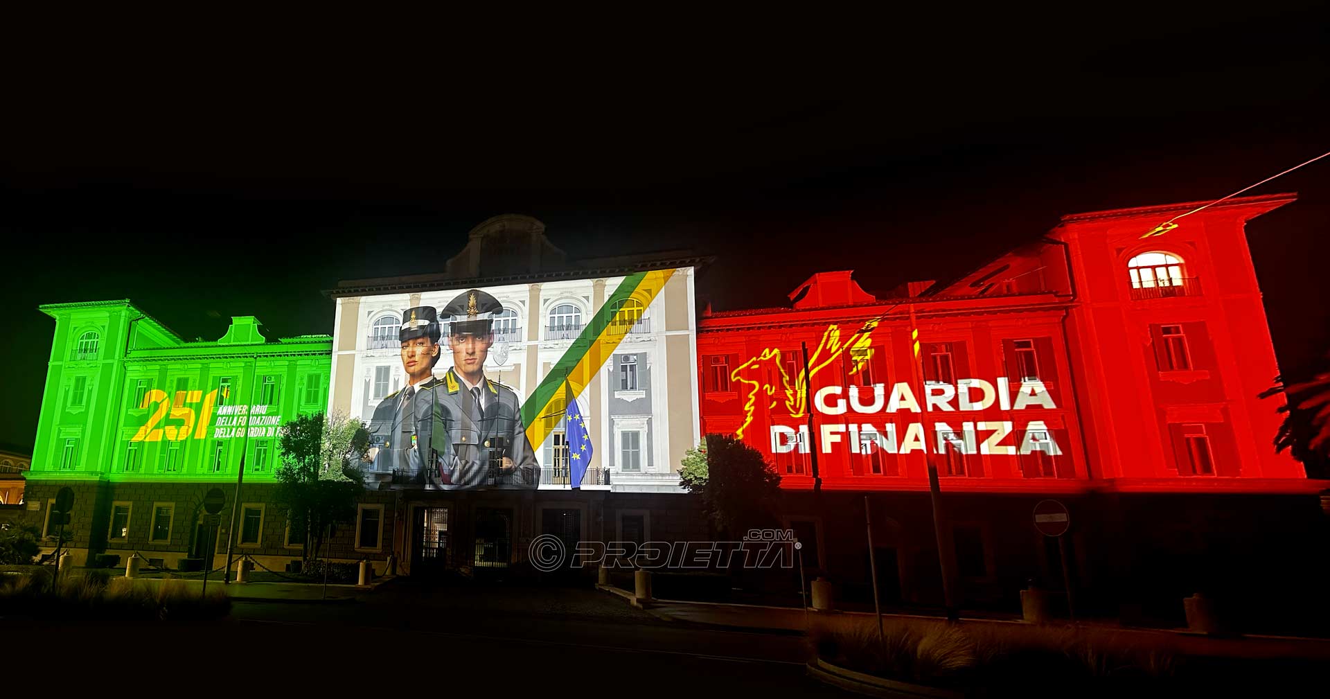 Projections architecturales célébrant l'anniversaire de la Guardia di Finanza